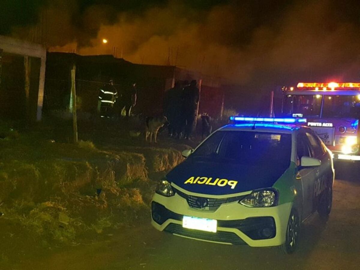 Punta Alta: fallecieron 2 adolescentes por incendio de una precaria vivienda