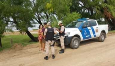 Son constantes los patrullajes en la zona por la crecida del río.