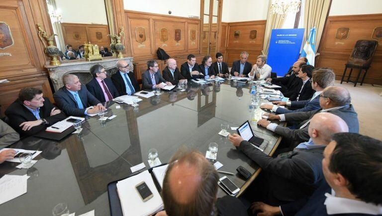 Reunión entre los Gobernadores y Rogelio Frigerio.