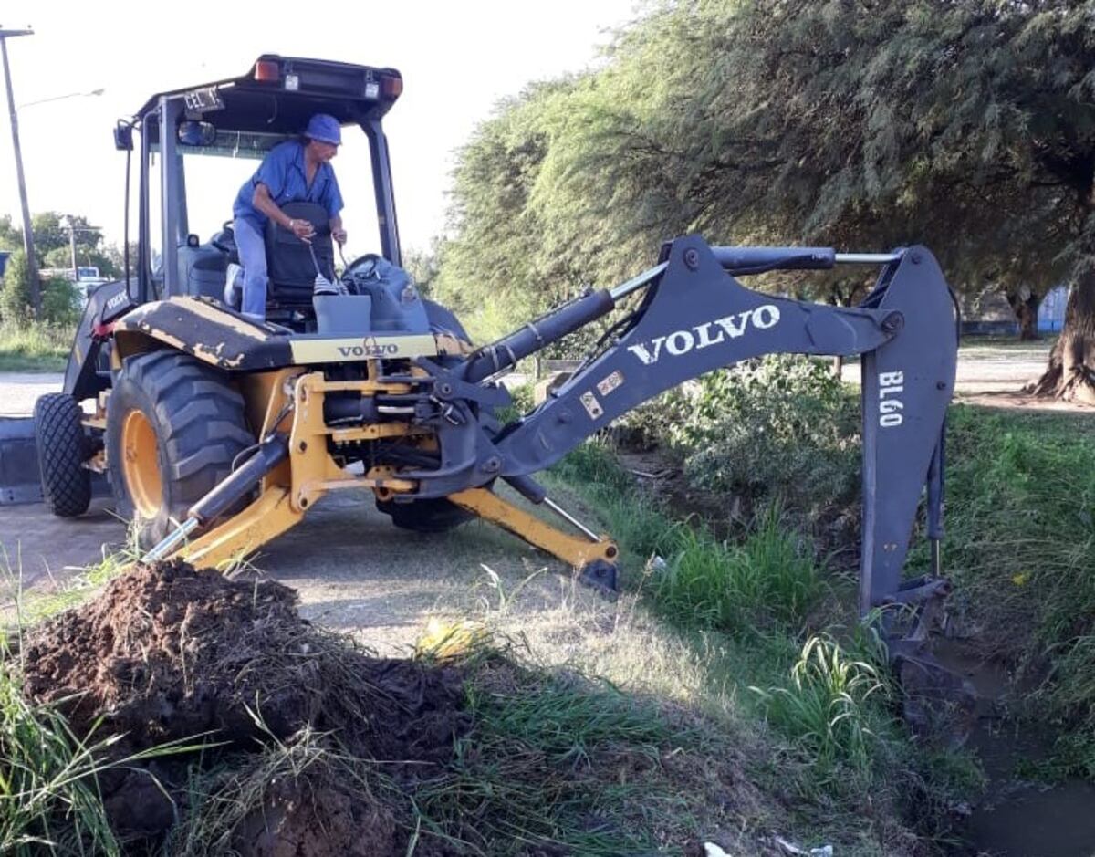 El Municipio realizó la limpieza de desagües previo a las lluvias