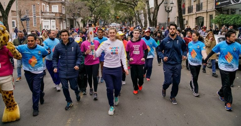 Tour de la Antorcha en el relevo de Paraná (Fotos Guido Martini/Buenos Aires 2018)