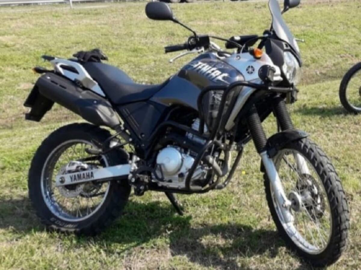 Pide ayuda para recuperar su moto robada