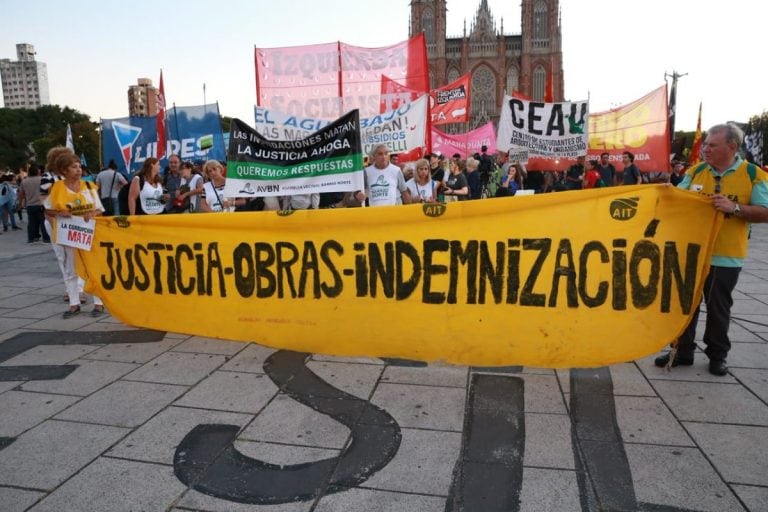 Marcha a seis años de la tragedia.