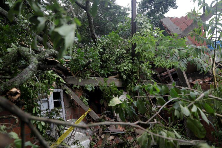 Algunas casas quedaron destrozadas. (REUTERS)