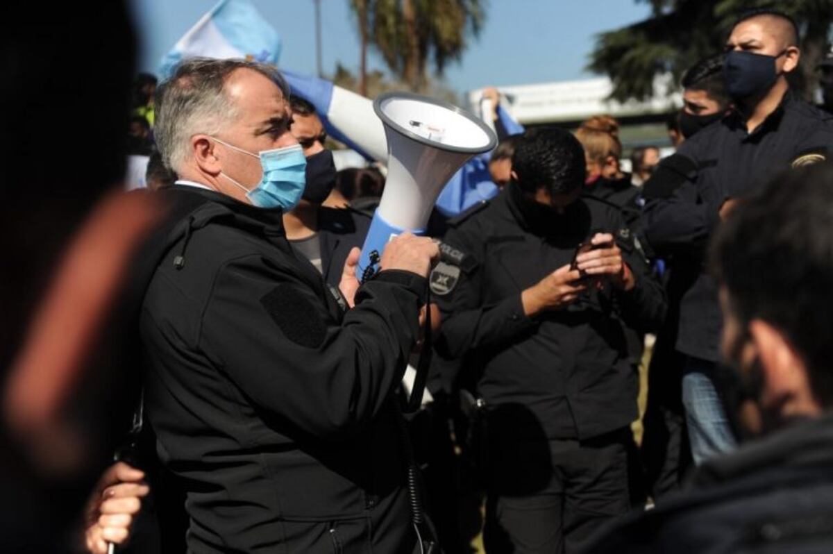 Reacciones dispares de la Policía Bonaerense ante los anuncios de Axel Kicillof