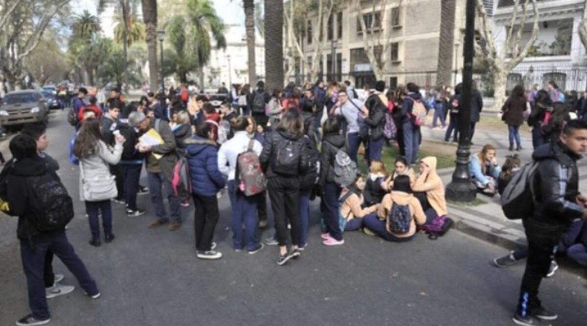 El último detenido por amenazas de bomba tendría vinculación con un partido político