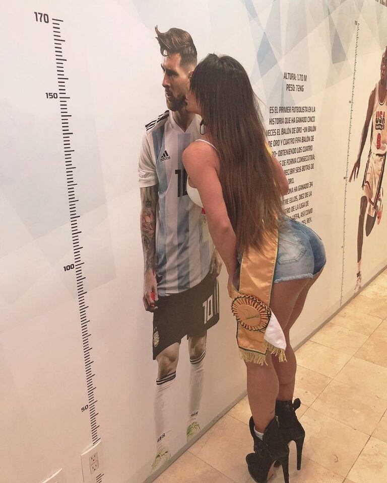 Miss Bumbum cumplió su sueño y besó a Lionel Messi