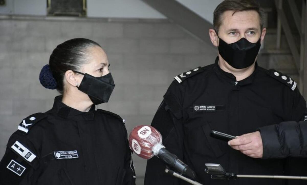 En Rosario faltan entre 450 y 500 policías debido a la pandemia de coronavirus