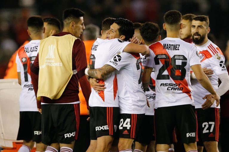 El festejo y desahogo de los jugadores de River en el triunfo de ida en el Monumental ante Boca. Foto: EFE/Juan Ignacio Roncoroni.