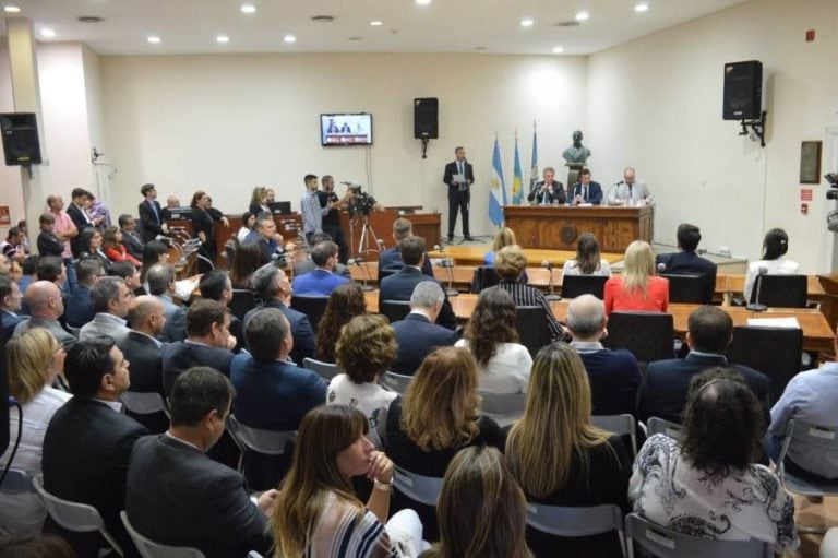 Gay en su discurso inaugural en el Concejo Deliberante