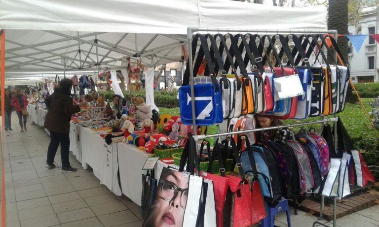 Feria en la plaza Montenegro. (Web)