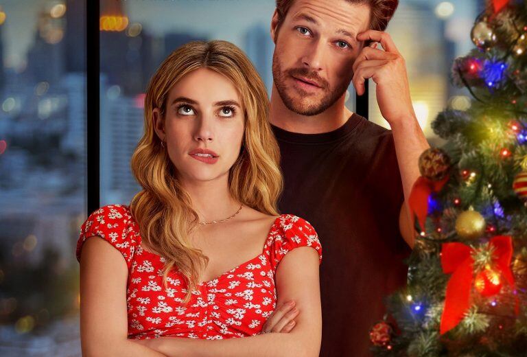 "Holidate", con Emma Roberts (Netflix)