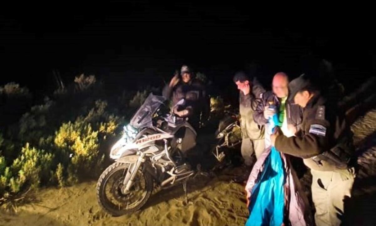 Rescatan en la Puna jujeña a motociclista español, por un alerta desde EE.UU.