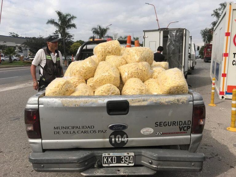 Papas congeladas sin la reglamentación para su traslado.