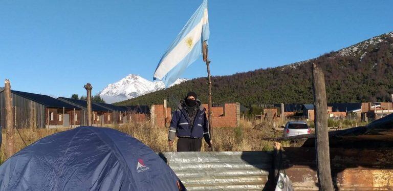 Toma de terrenos en el barrio El Frutillar (Bariloche2000)