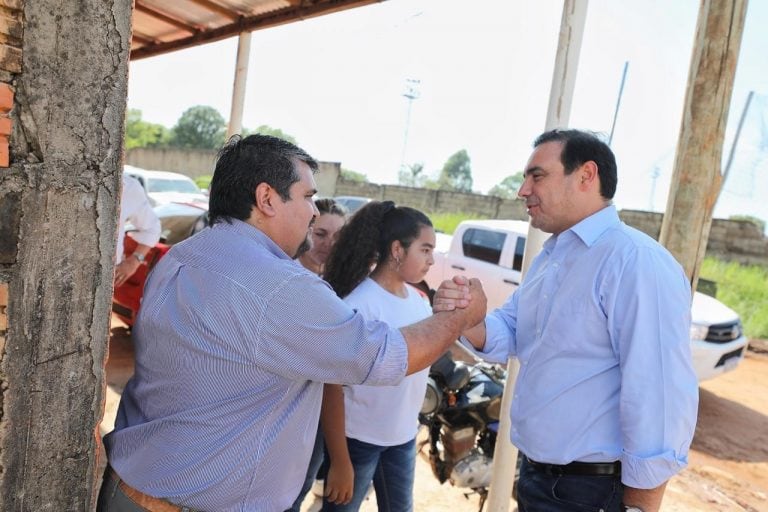 Valdés recorrió obras en Paso de los Libres y tomó contacto con  la comunidad