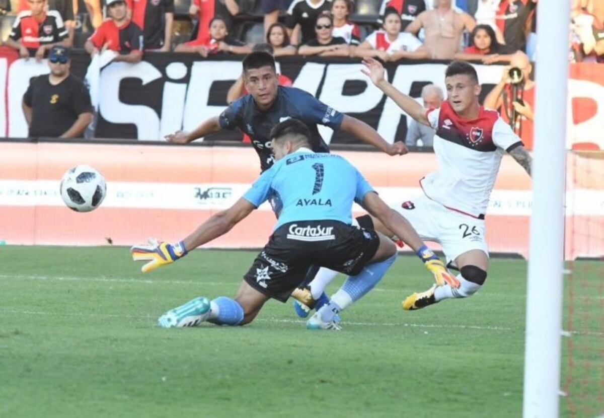 Newell's no pudo quebrar a Temperley y sólo sumó un punto en el Coloso