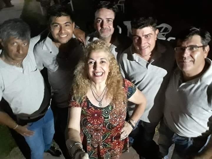 Patricia Alvarez y el Grupo Zafiro