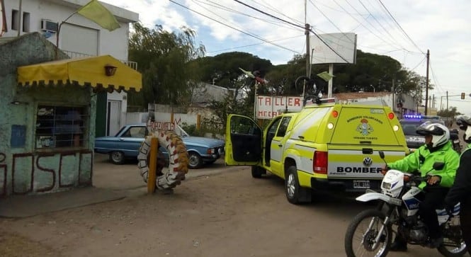 Muere un gomero al explotar un compresor