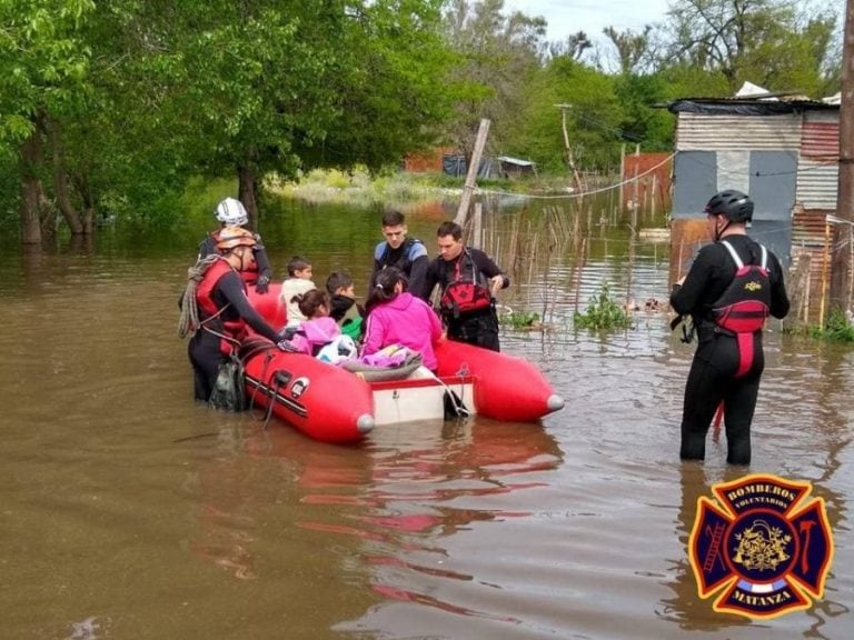 Cerca de seis mil personas fueron evacuadas por las fuertes tormentas Buenos Aires