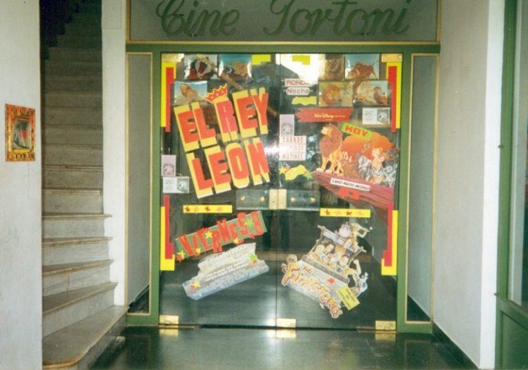 Cine Tortoni, Tres Arroyos década del 90