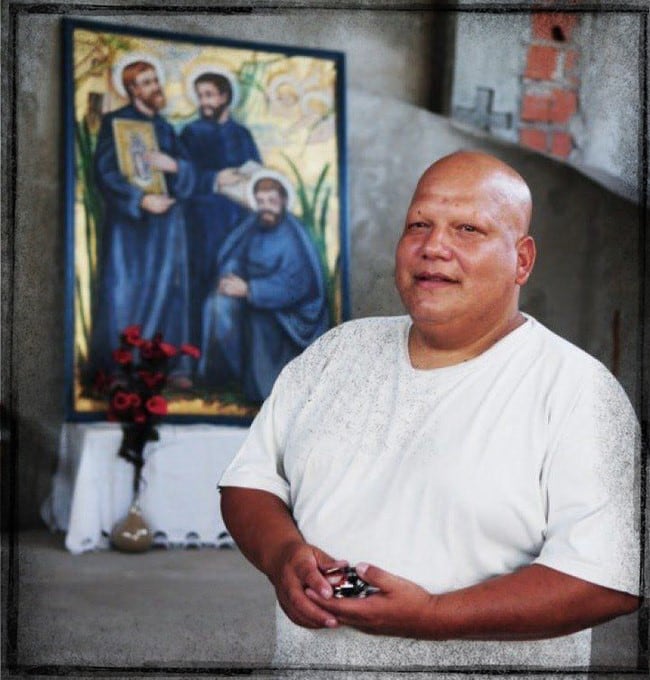 El sacerdote Basilicio Britez, conocido como "el padre Bachi" por su trabajo pastoral en barrios de emergencia del partido bonaerense de La Matanza