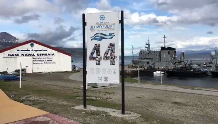 Muelle de la Armada Argentina en Ushuaia