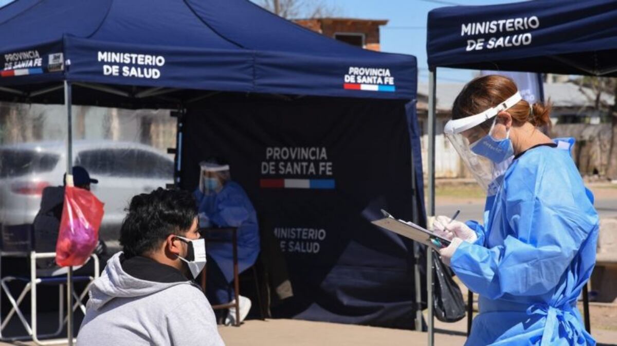 Santa Fe notificó nuevo récord de casos de coronavirus con 1149