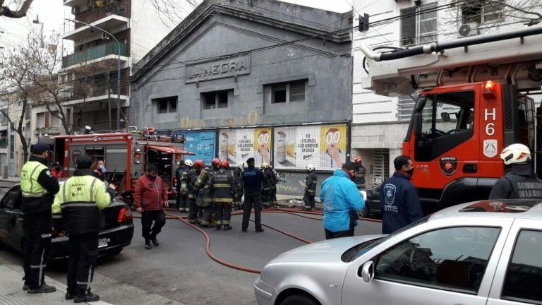 Incendio en un departamento de Balvanera (Emergencias BA)