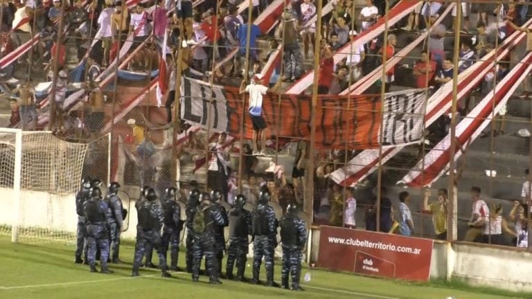 Enfrentamientos en el partido de Guaraní vs Central Norte