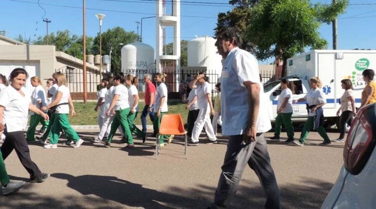 Se realizó una Caminata Saludable (Enfermería)