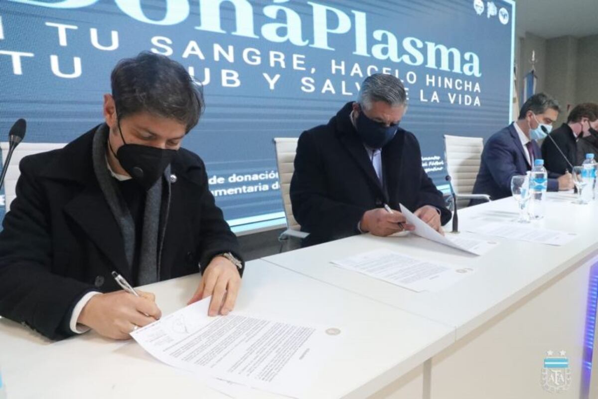La AFA entregará indumentaria de la Selección a los donantes de plasma