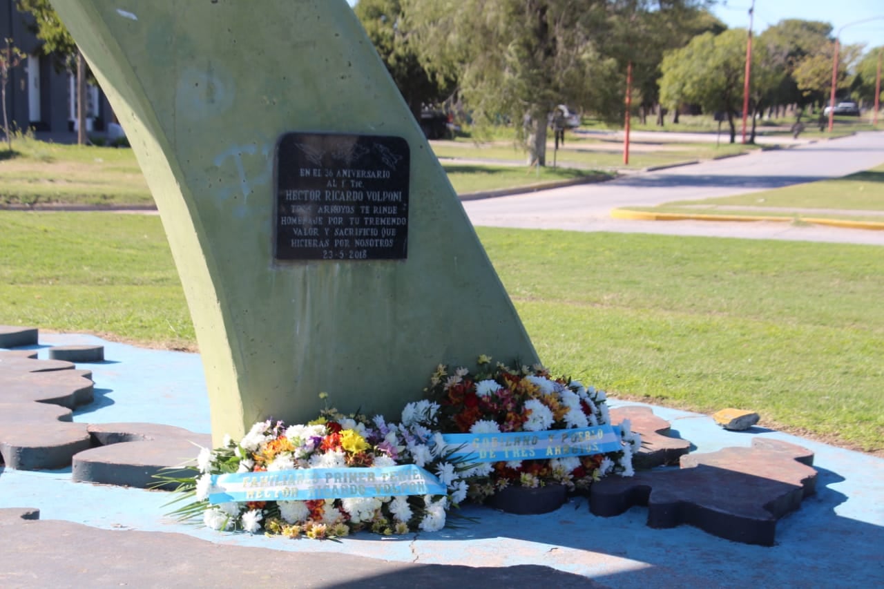 Acto Oficial por el 40º aniversario de la guerra de Malvinas, Tres Arroyos