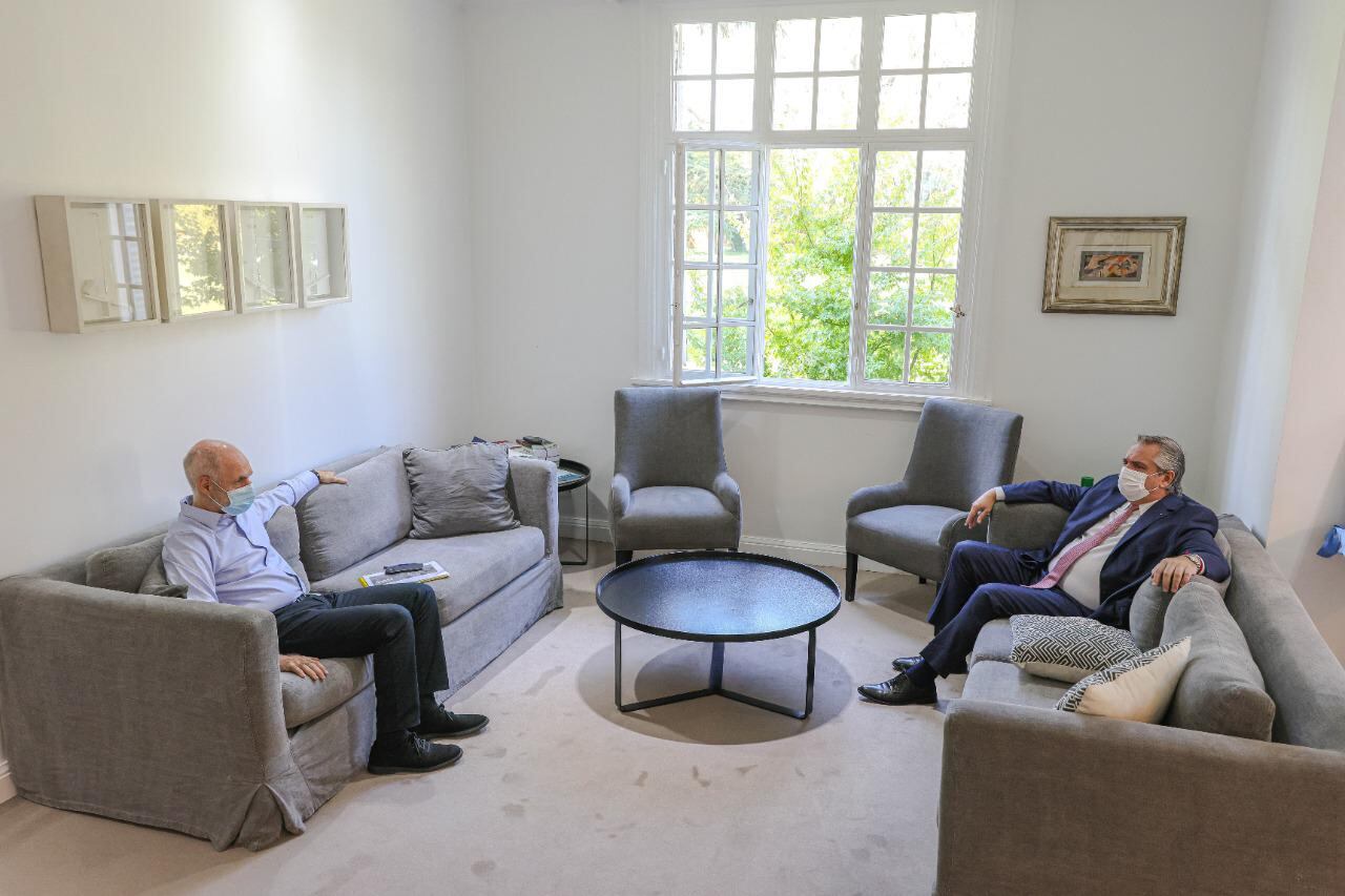 El presidente Alberto Fernández en la Quinta de Olivos con el jefe de Gobierno porteño, Horacio Rodríguez Larreta. (Presidencia)