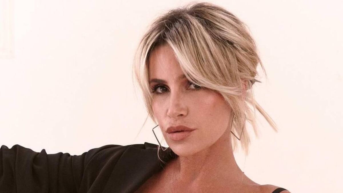 Flor Peña conquistó Instagram al recordar a “La Pechocha” y retomar su look de hace 30 años