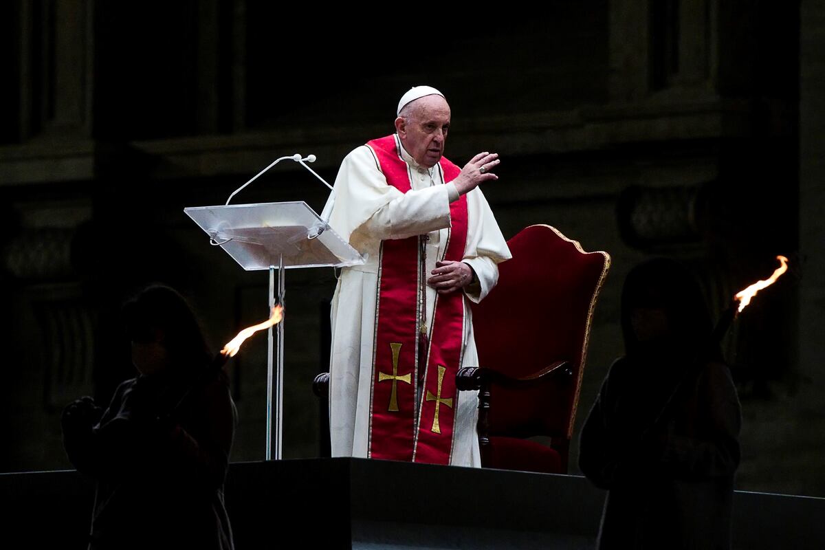 El papa Francisco pidió que se superen los retrasos en la distribución de las vacunas