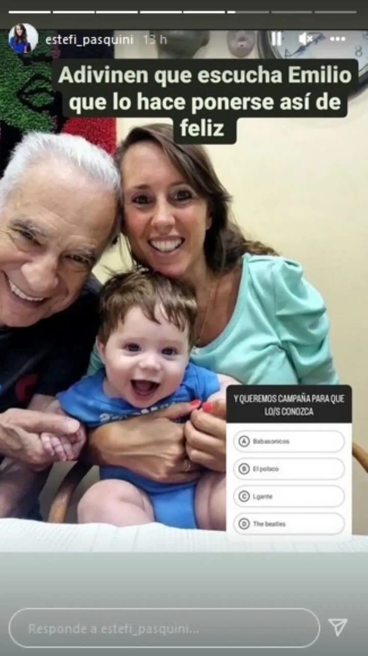 Alberto Cormillot y Estefania Pasquini junto a su hijo Emilio.