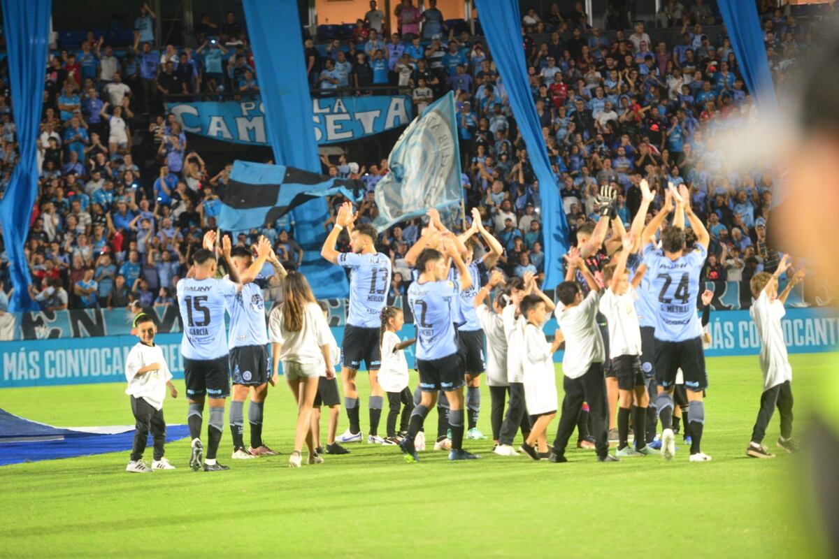 Belgrano se sacó las ganas: lo perdía ante Sarmiento, lo dio vuelta en dos minutos y goleó