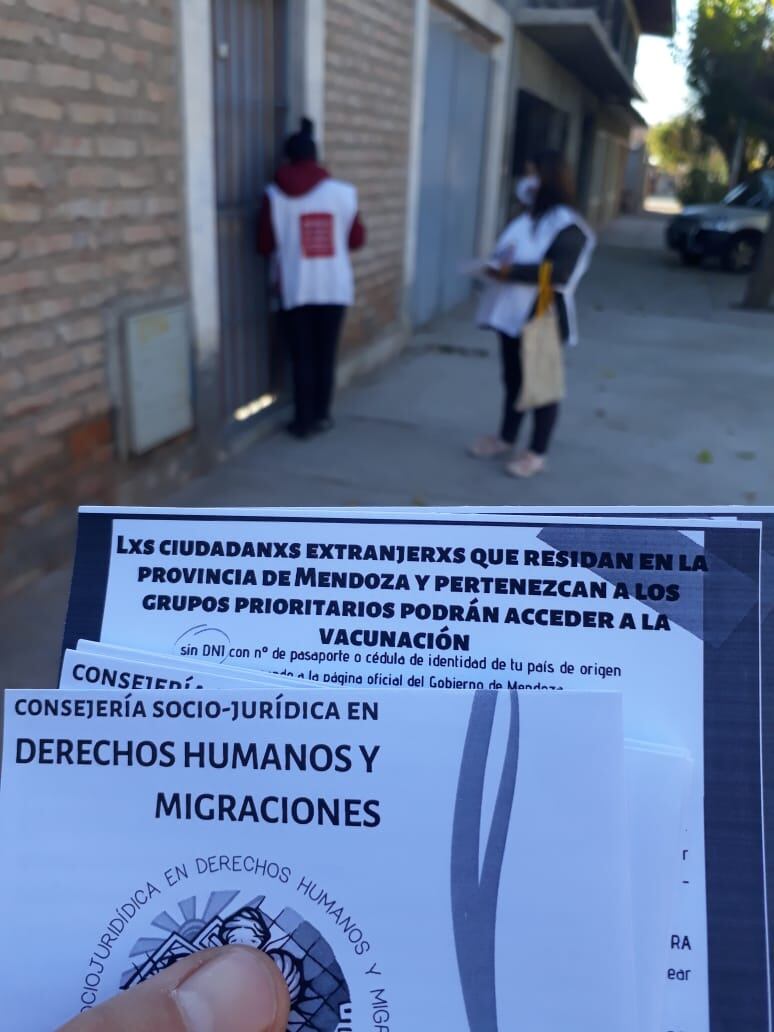 Se busca ayudar a las personas que quieran regularizar su situación migratoria en el país.