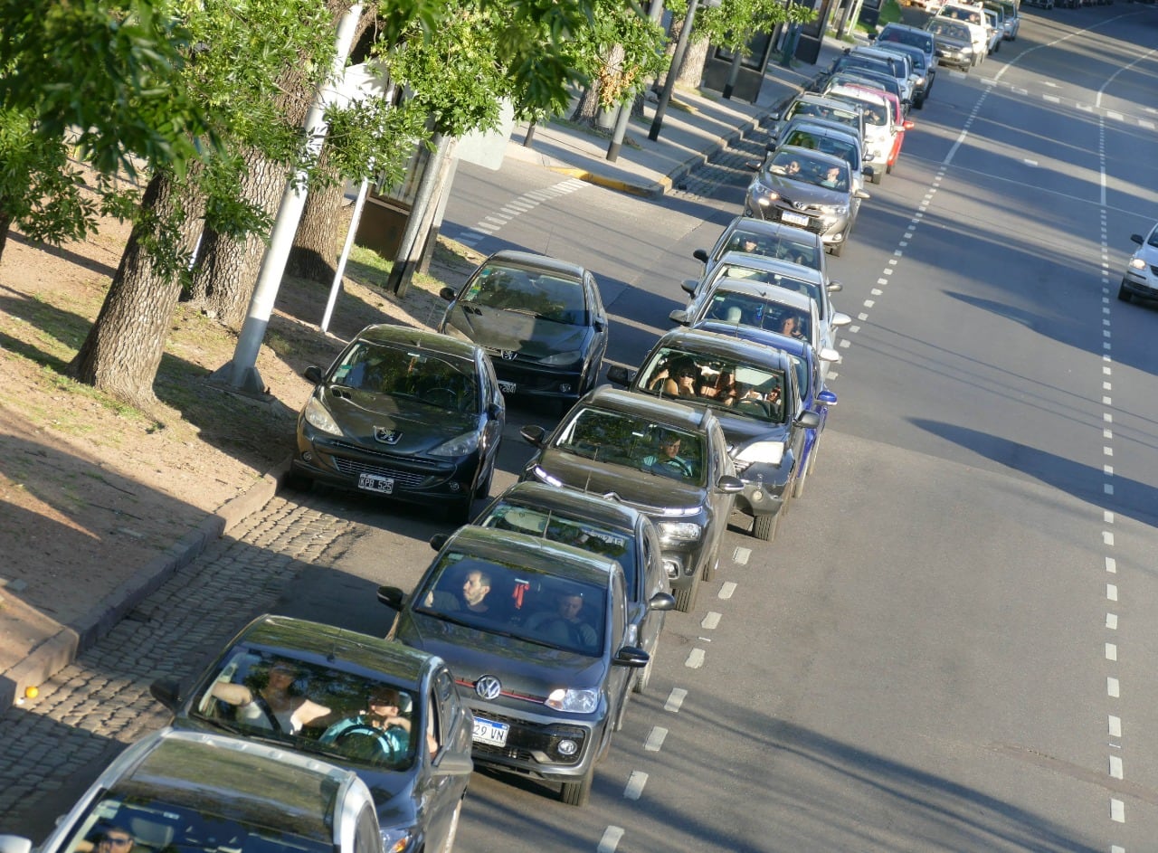 Desde hoy se comenzó a testear a mayores de 12 años, no residentes que vengan de más de 150 kilómetros y personas que vivan en la Ciudad pero que reingresen luego de 72 horas, en el marco de la apertura del turismo nacional e internacional en el territorio porteño.