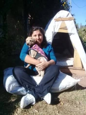 La vecina rescatista de perros de Neuquén.