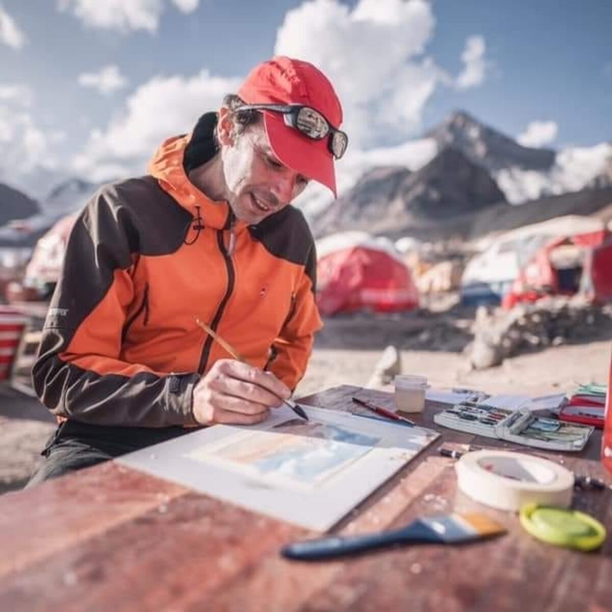 Pablo González, el mendocino que unió su amor por la montaña y el arte