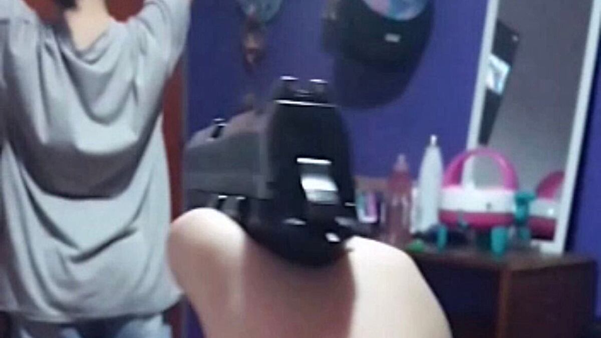 Córdoba violenta: investigan el origen del arma que usó el niño para amenazar a los compañeros