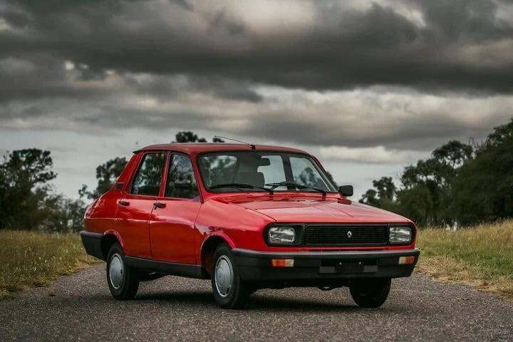 Renault 12. El tesoro de la planta en Santa Isabel. (Gentileza Clarín)