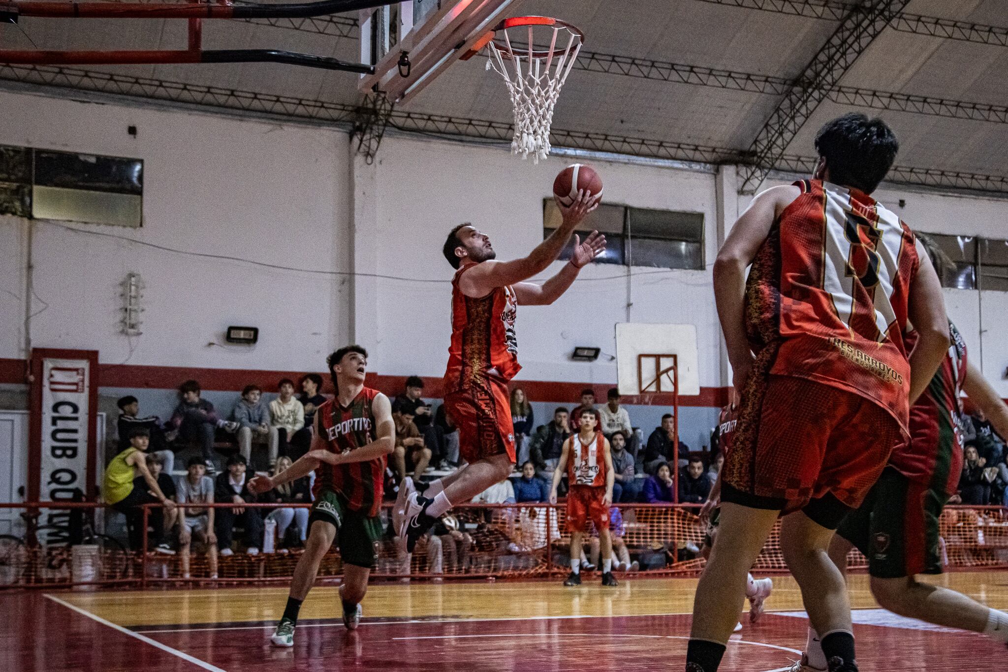 Quilmes venció a Sarmiento y es finalista del Clausura de Básquet