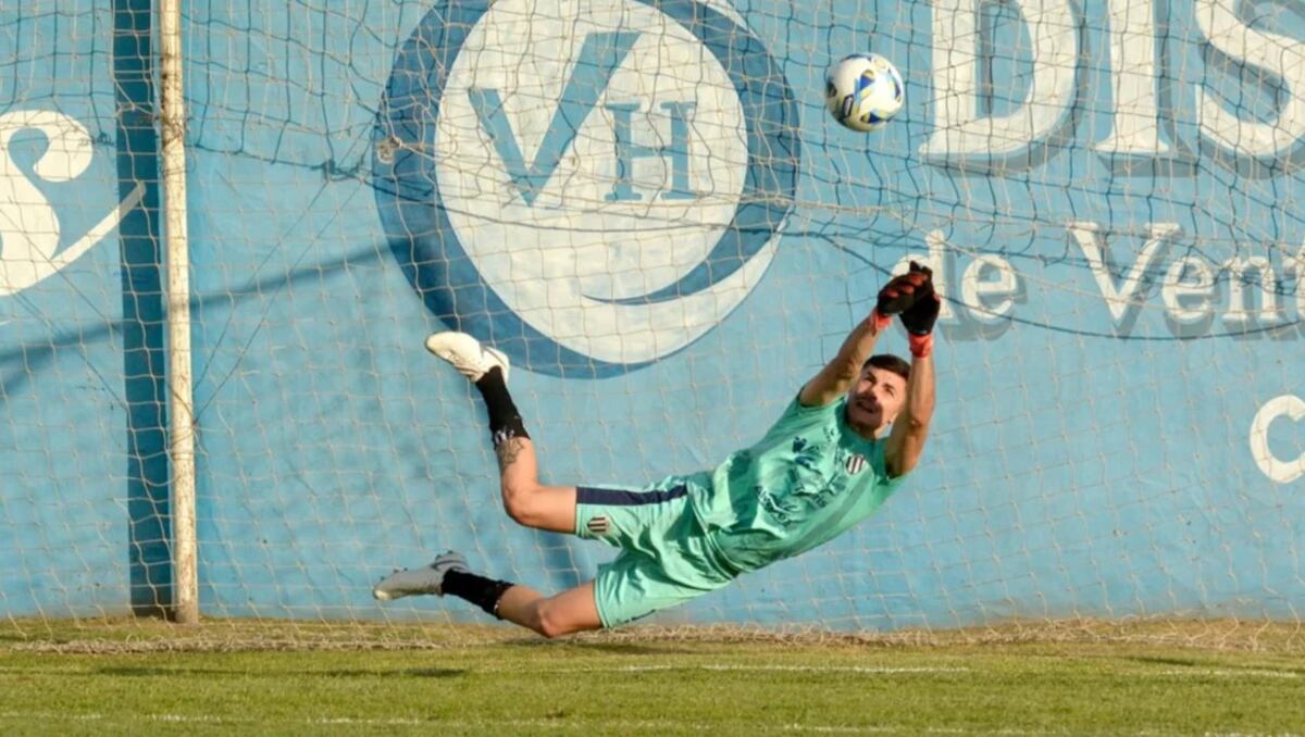 Liga del Sur: el puntaltense Valentino Torres otra vez clave para poner a Liniers en la final