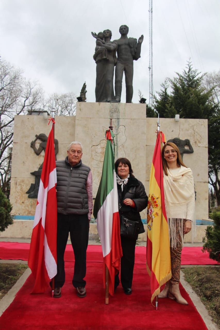 Acto oficial por el Día del Inmigrante