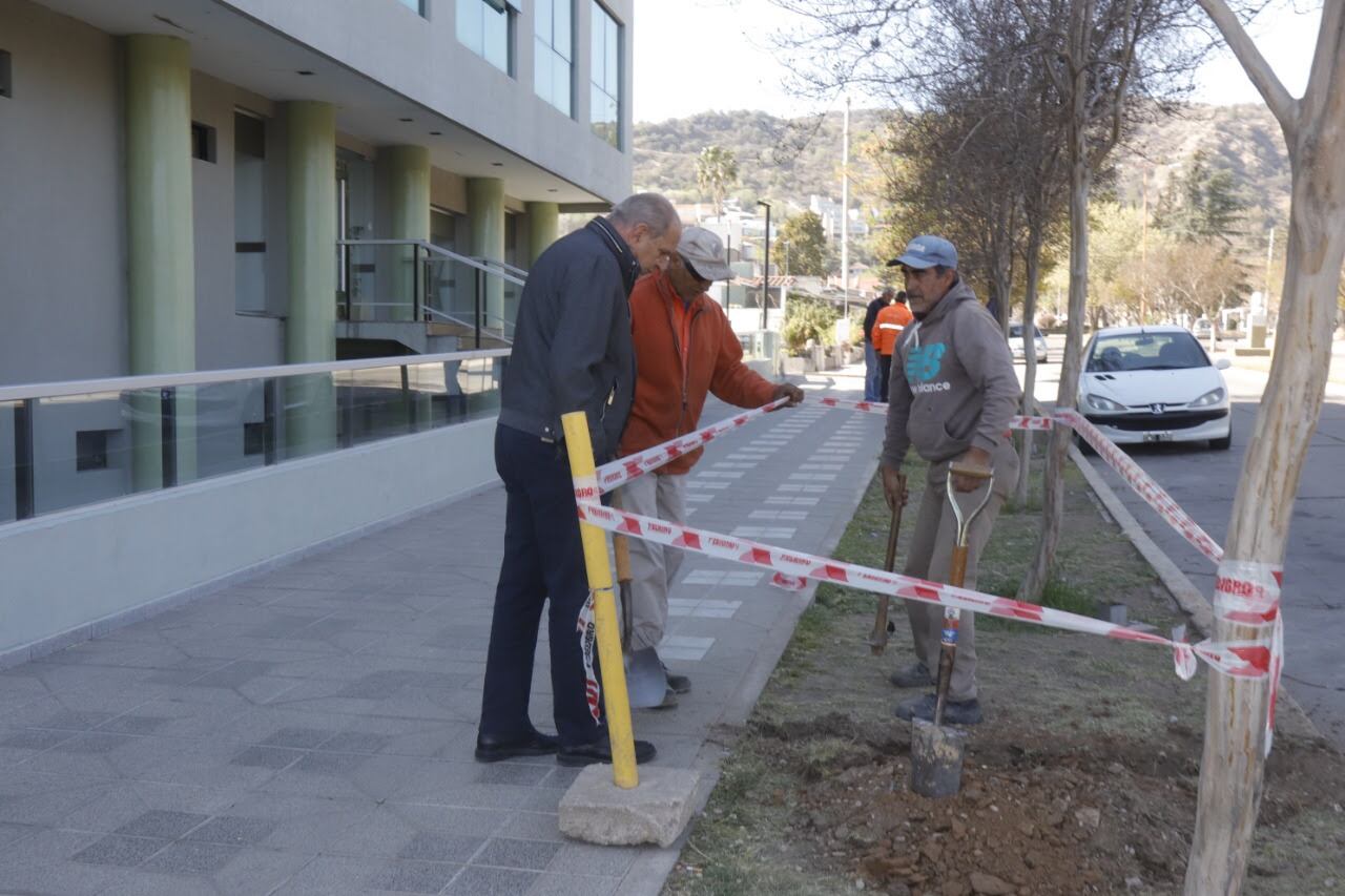 Obras de agua del Municipio. Recambio de cañerías en La Cuesta