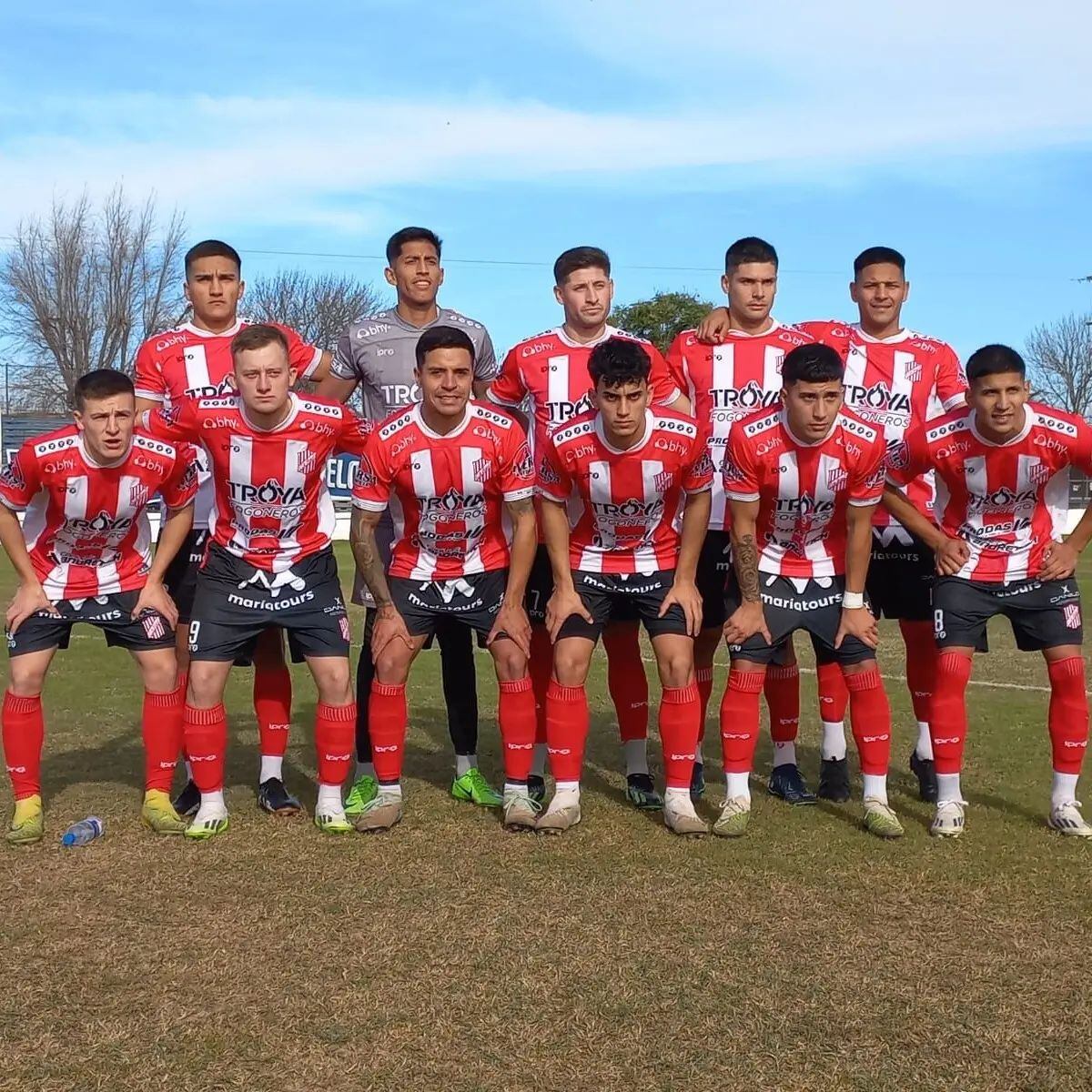 El 9 ganó un partido clave ante un rival directo