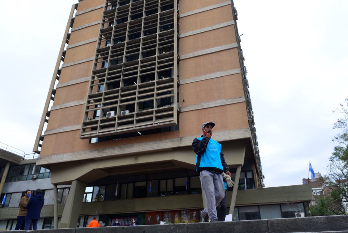 Protesta de Higiene Urbana en la Municipalidad de Córdoba